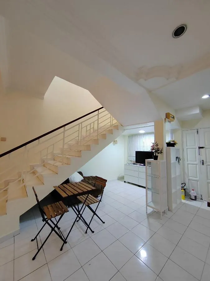 Bear Hill Vila - Homestay Melaka 0*, Malacca